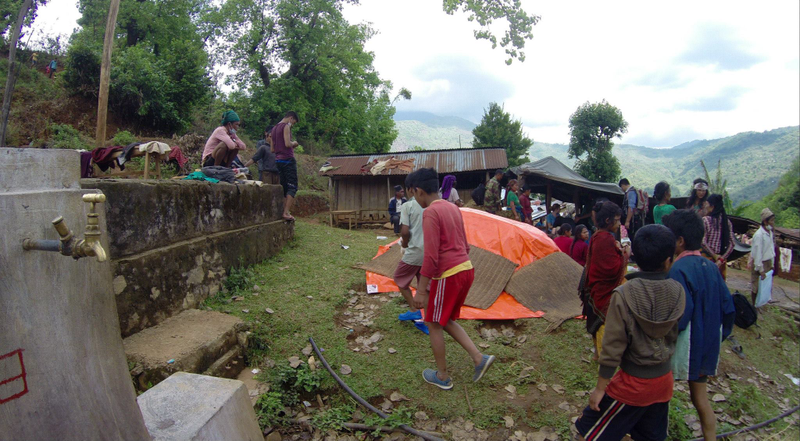 Illustration for article titled Last Week, I Was Paragliding; Now I'm Delivering Aid In Nepal